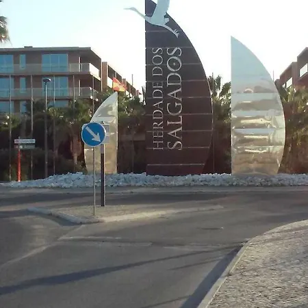 דירה Salgados Village T1 *